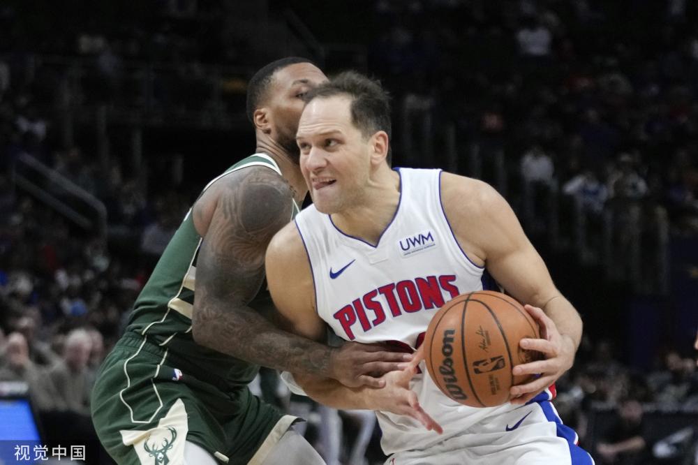 用他招牌的 用他招牌的