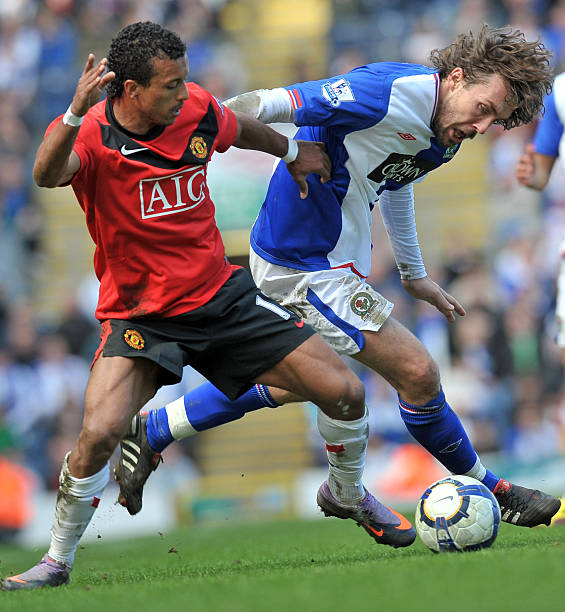 头球破门 头球破门