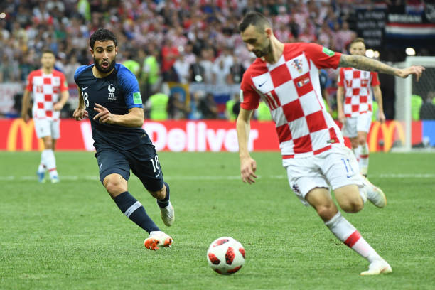 张完美的自 张完美的自