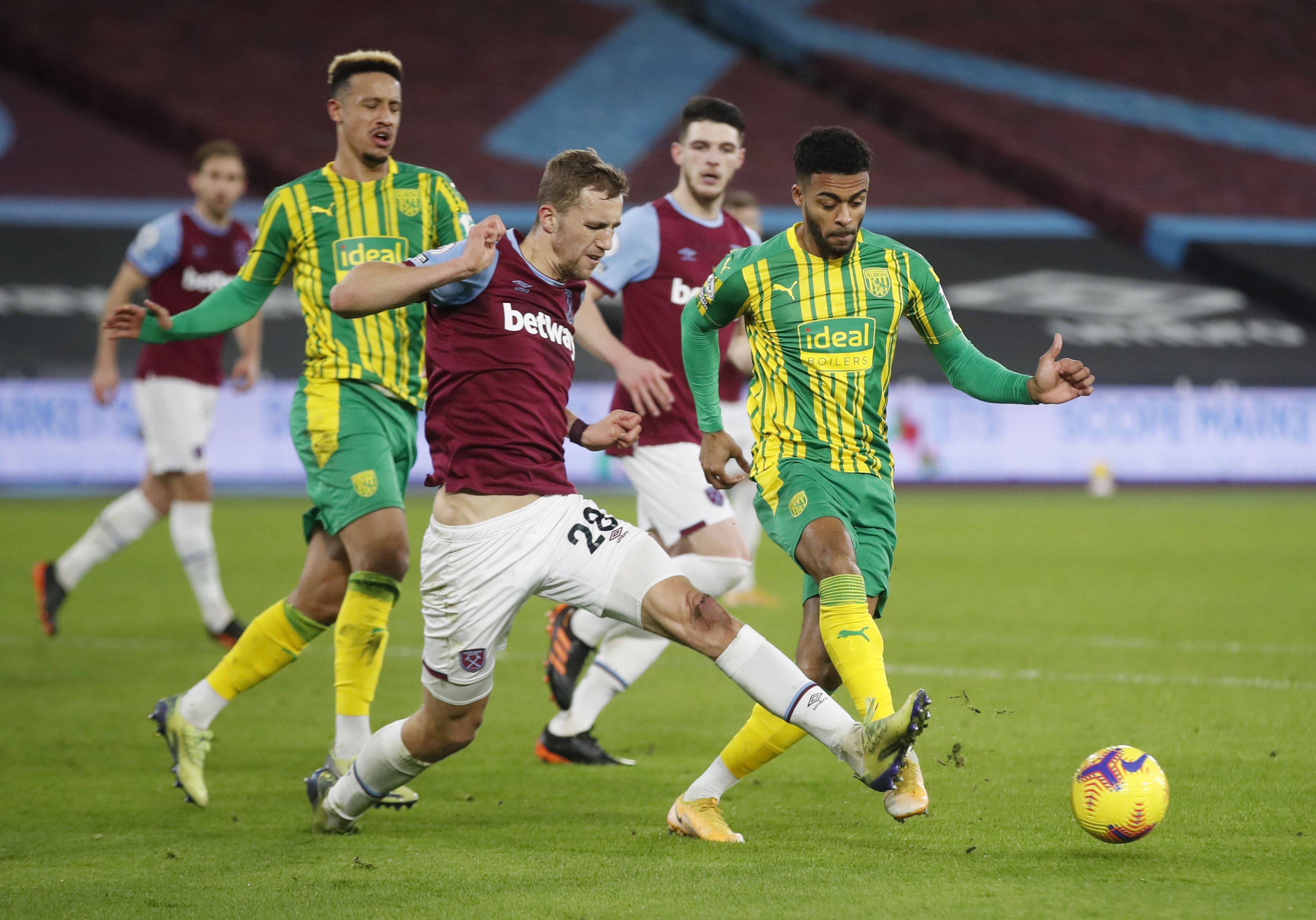 度上展现了 度上展现了